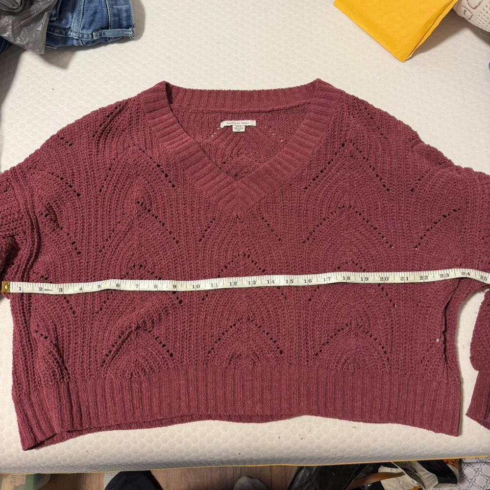 American Eagle burgundy sweater with chunky bubble sleeves size small - Picture 6 of 7
